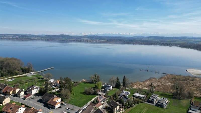 Ferienwohngefühl am Murtensee - Maisonette mit Galerie & Vermietungspotenzial (2)