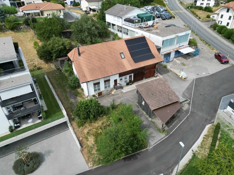 Terrain à bâtir exclusif dans un emplacement privilégié (4)