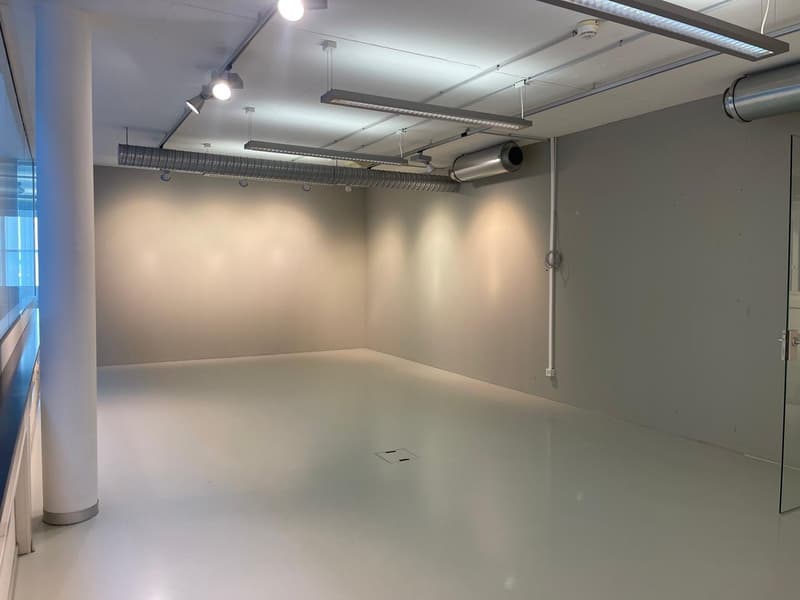 Modernes Büro im 1. OG in Cham – 48 m², sofort verfügbar (2)