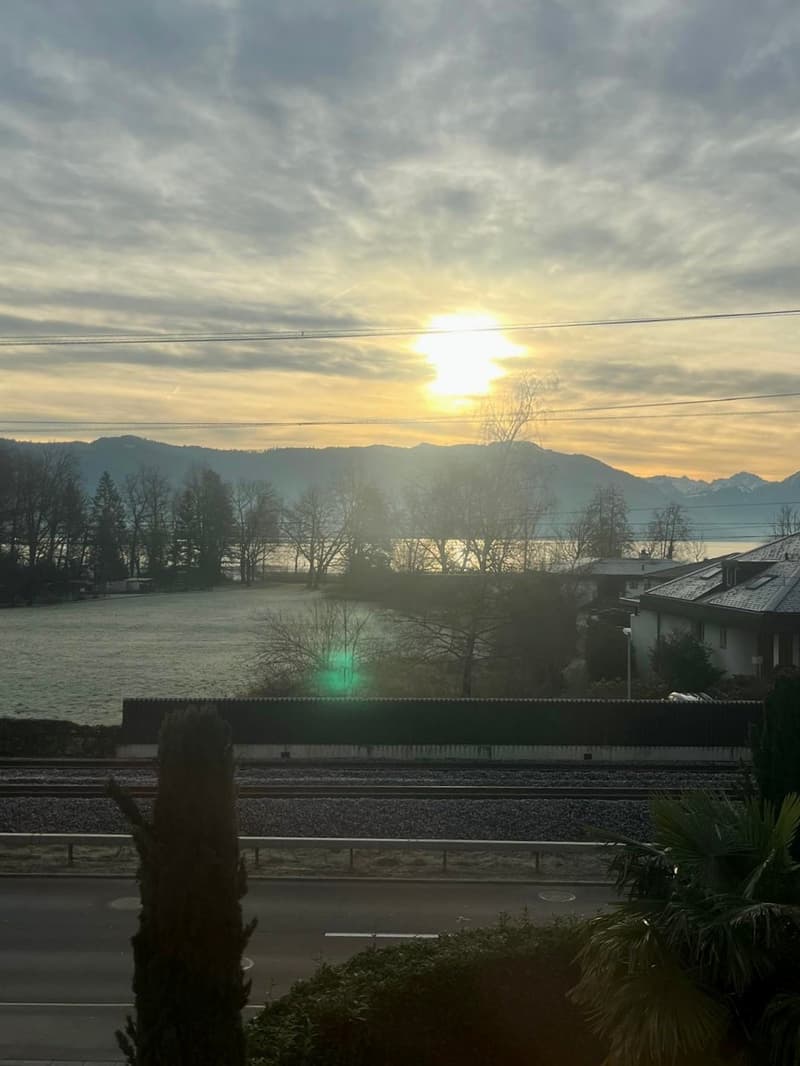 3.5-Zimmer-Wohnung mit Blick auf den Zugersee (1)
