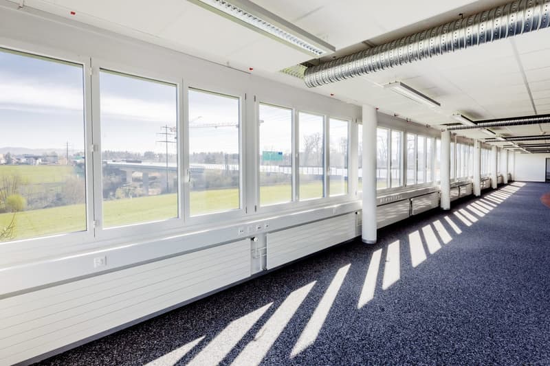 Moderne Büroflächen mit Kombinationsmöglichkeiten in Cham (4)