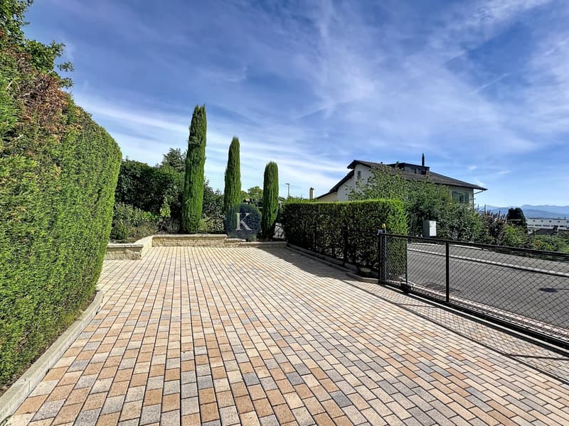 Villa moderne de 4.5 pièces, lumineuse et parfaitement entretenue (8)