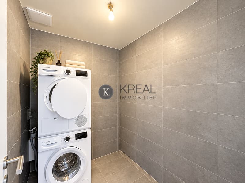 Bel appartement de 2.5 pièces au dernier étage d'une PPE récente (6)
