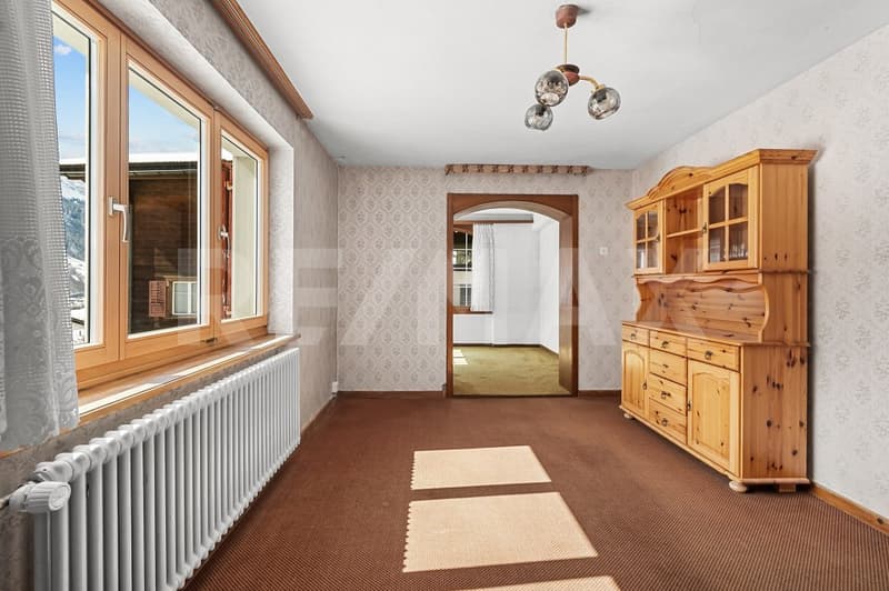 Zweifamilienhaus mit Geschichte & Potenzial in Rabius (7)