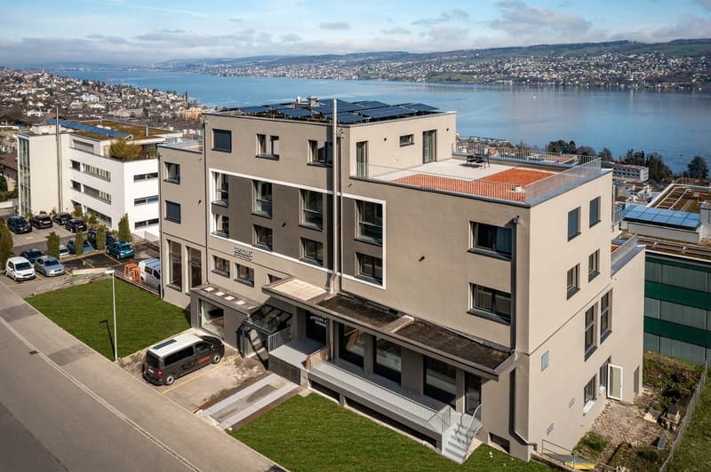 Neubau-Apartments mit Designer Möblierung und voller Seesicht in Horgen/Zürich/Zug/Pfäffikon. (9)