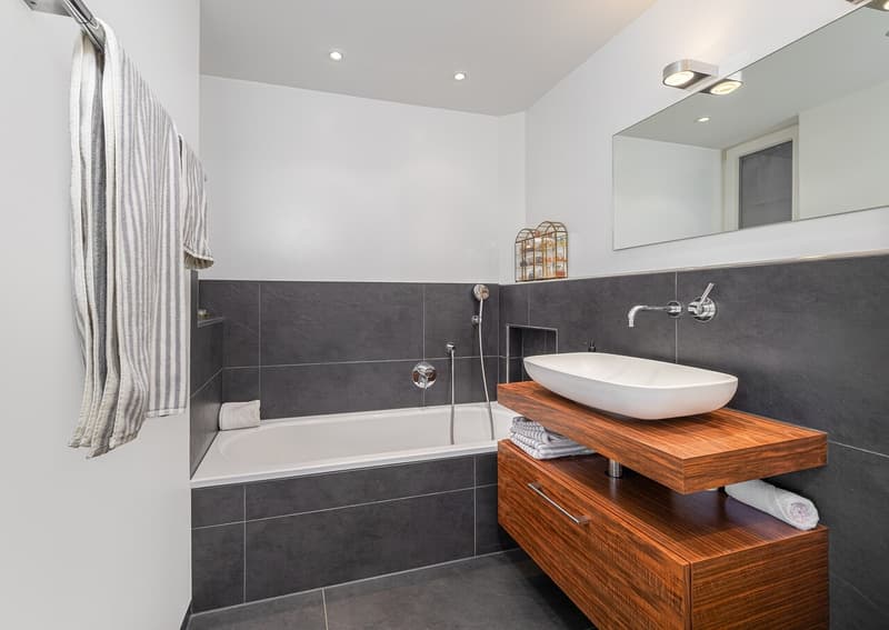 En Suite Bad im Untergeschoss