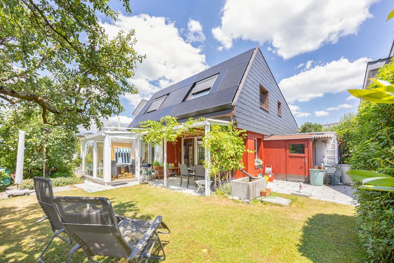 Wohnen mit Gartenidylle in ruhiger Umgebung (1)