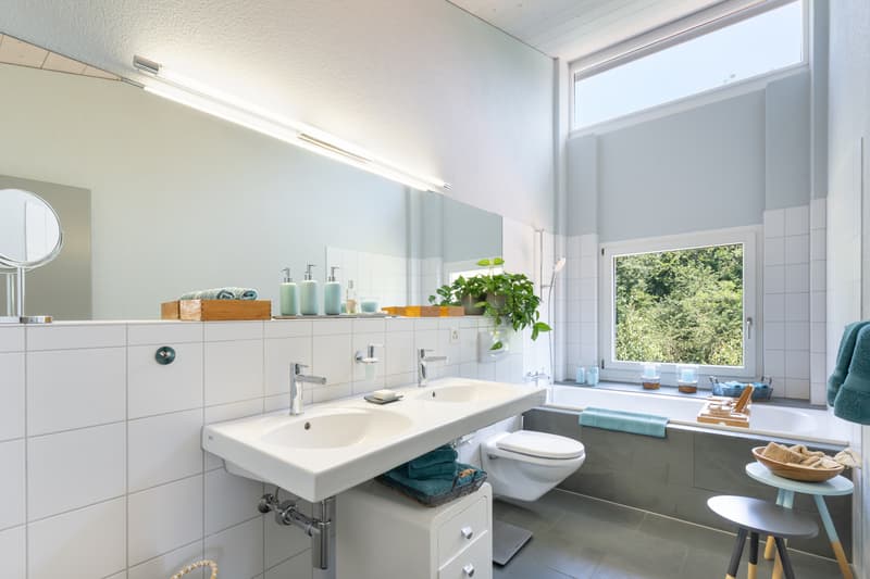 1. OG, Badezimmer Kinder
