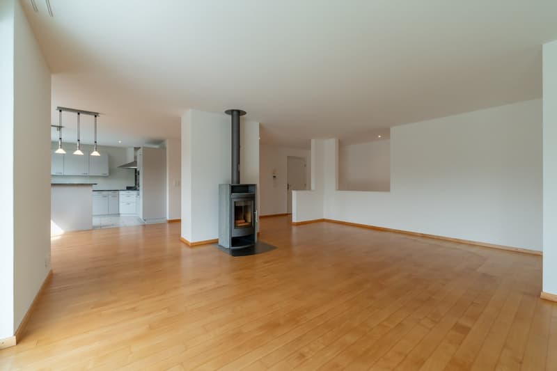 Charmante 3.5-Zimmer-Attikawohnung im 4. OG in Suhr (6)