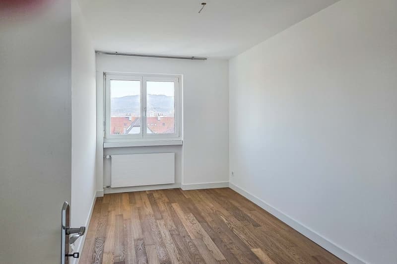Günstig wohnen oder Investitionsobjekt - renovierte, helle 3.5 Zimmer-Wohnung (11)