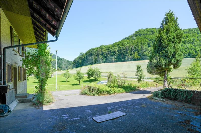Terrain à bâtir avec propriété existante - Projet de nouvelle construction approuvé disponible (2)