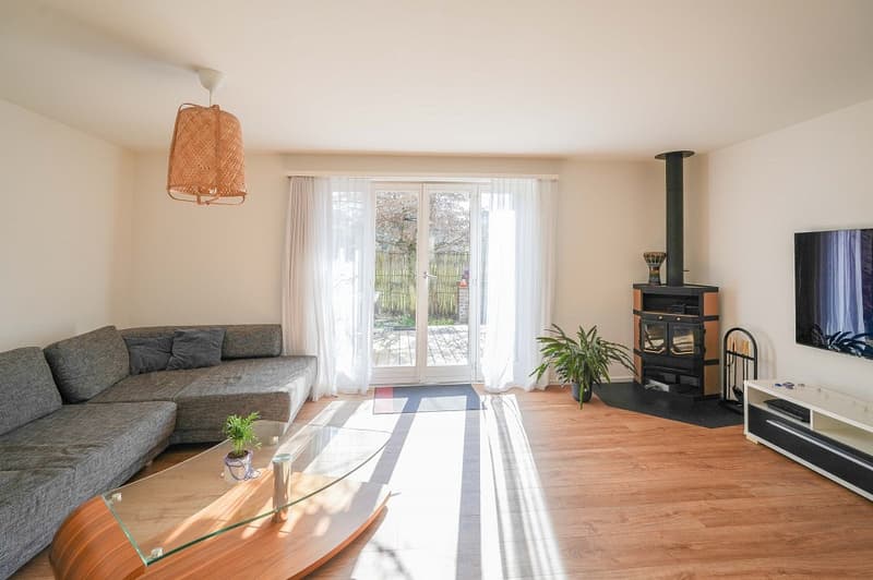 Mitten im Zentrum - und doch so ruhig: 5.5 Zimmer-Eck-Einfamilienhaus (2)
