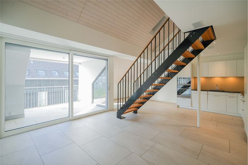 Ruhig und gepflegt: 2.5 Zimmer-Dachwohnung mit Galerie (6)