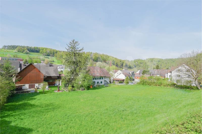 3033 m² Bauland für rund 20 Wohnungen im Dorfzentrum von Ueken zu verkaufen (5)