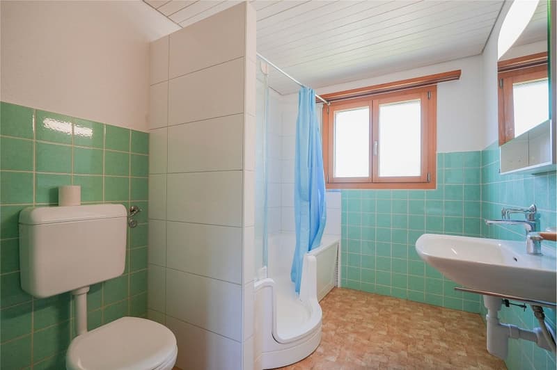 Bungalow-Haus mit Gartenidylle! Freistehendes 5 Zimmer-Einfamilienhaus (6)