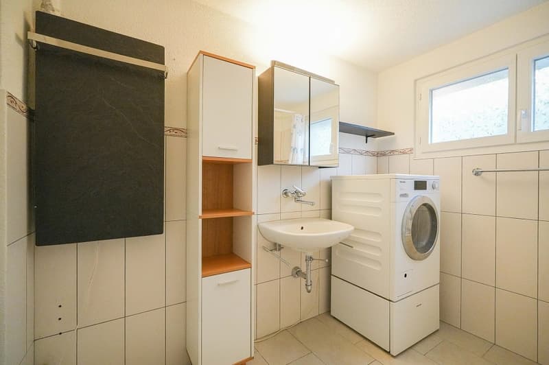 "Hüsli zmitzt im Dorf" - 3 Zimmer und alles was man braucht (12)