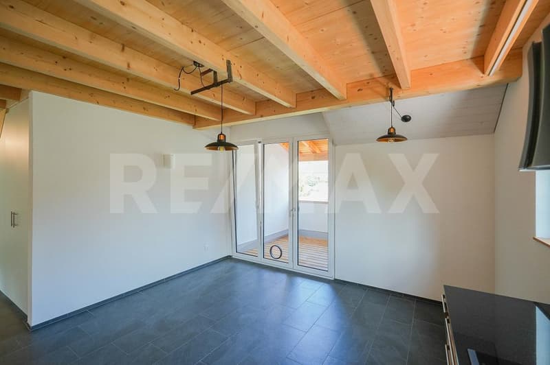 Neuwertige 3.5 Zimmer-Dachwohnung mit zusätzlichem Galeriezimmer (3)