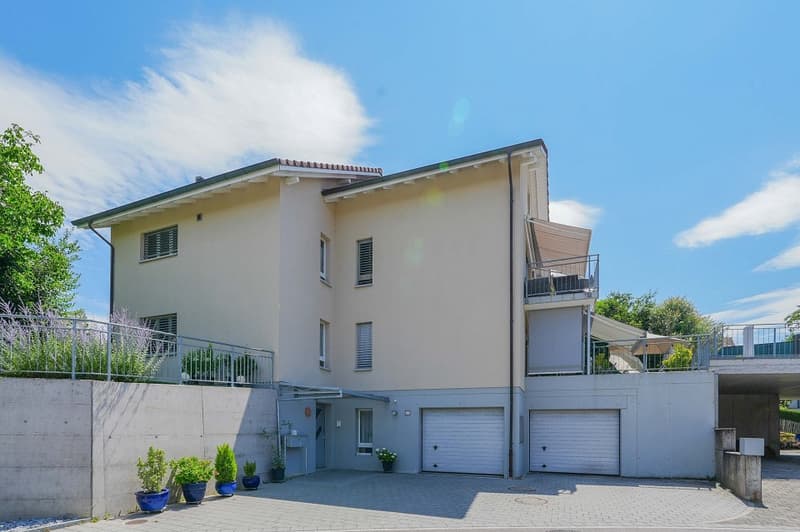 Zentral und grosszügig wohnen: 4.5 Zimmer-Maisonettewohnung (10)