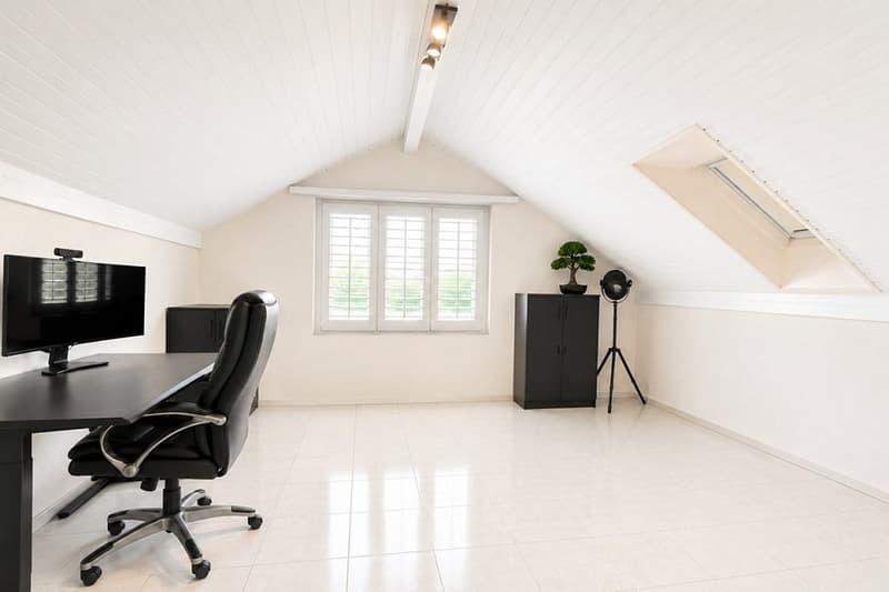 Zentral und grosszügig wohnen: 4.5 Zimmer-Maisonettewohnung (5)