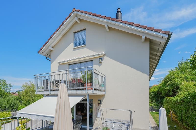 Zentral und grosszügig wohnen: 4.5 Zimmer-Maisonettewohnung (11)