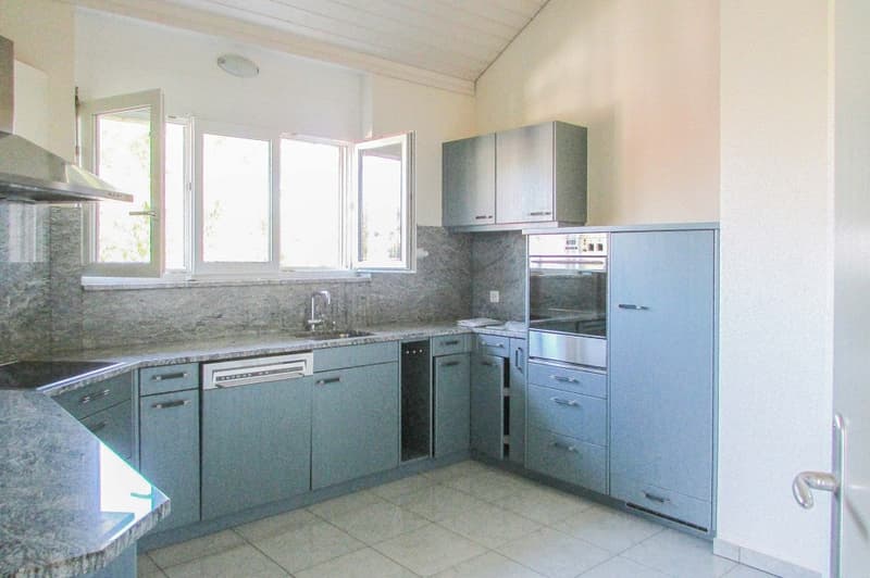 Zentral und grosszügig wohnen: 4.5 Zimmer-Maisonettewohnung (4)