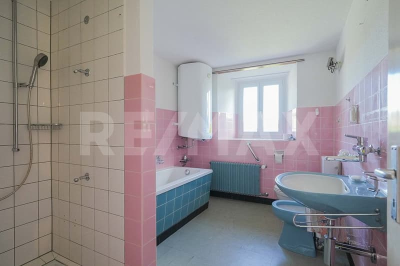 Grosszügiges 7 Zimmer-Haus mit herrlicher Aus- und Weitsicht (8)