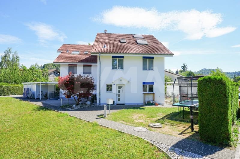 Grosszügiges 5.5 Zimmer-Doppel-Einfamilienhaus (7)