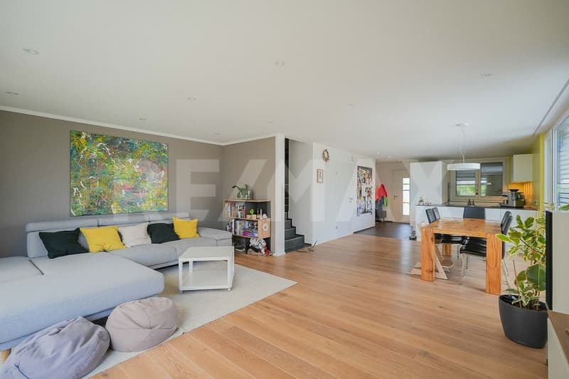 Was sich Familien wünschen: 5.5 Zimmer Eck-Einfamilienhaus - in direkter Schulnähe (4)