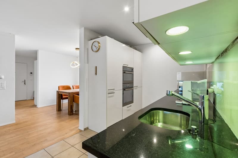 MODERNE 3,5-ZIMMER-WOHNUNG IN BÜLACH- KOMFORTABEL UND STILVOLL WOHNEN (4)