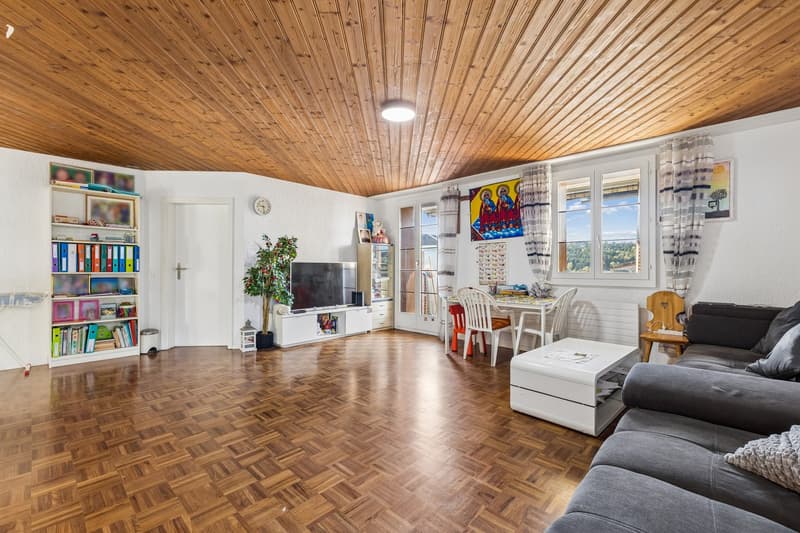 Attraktive 4.5 Zimmer Wohnung in Ruswil (2)