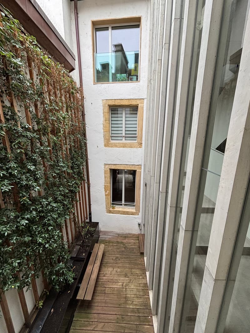 Appartement lumineux de 3 pièces au cœur de Neuchâtel - Place Coquillon (8)