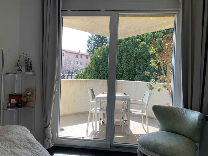 Elegante 3.5 Locali con Bella Vista e Massima Tranquillità (7)
