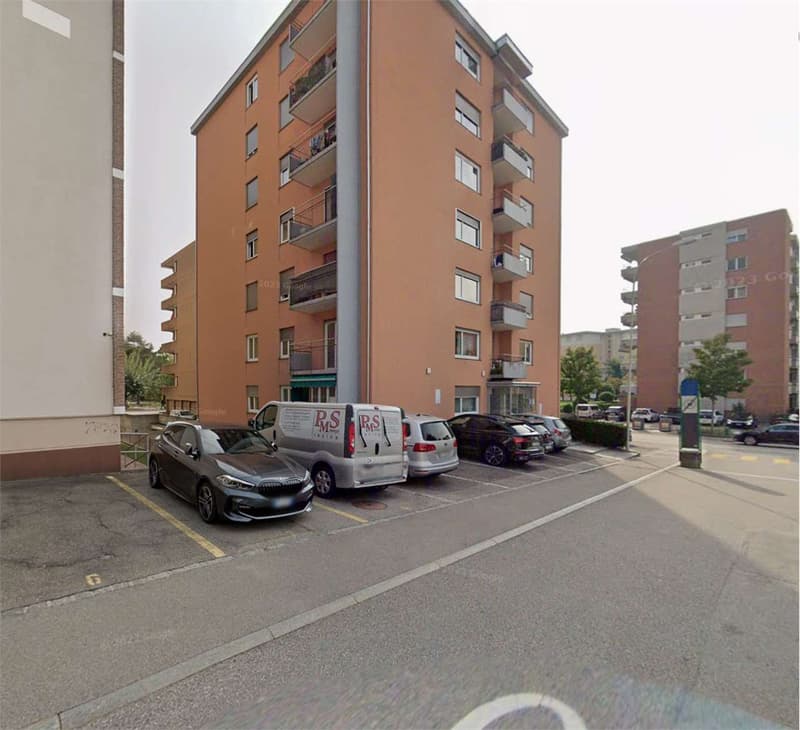 Viganello Centro: Ampio 3.5 luminoso e strategico (7)