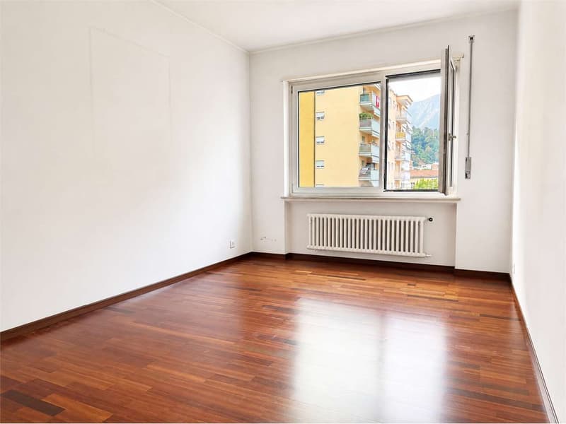 Viganello Centro: Ampio 3.5 luminoso e strategico (5)