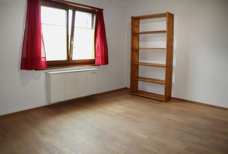 Sehr ruhige und sonnige Lage: 6-Zimmer Einfamilienhaus (18)