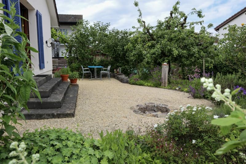 6-Zimmer Einfamilienhaus an sehr ruhiger und sonniger Lage (5)