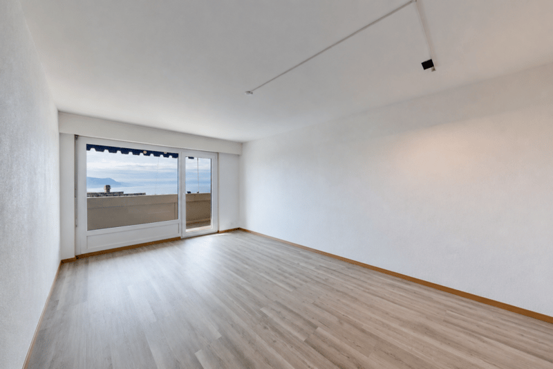 Bel appartement rénové 3.5 pièces avec magnifique vue sur le lac (3)