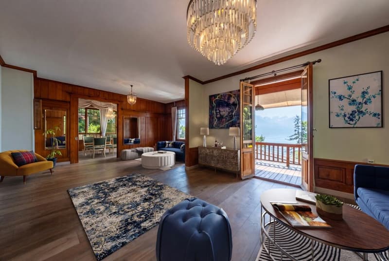 Chalet historique avec une vue imprenable sur le lac ! (4)