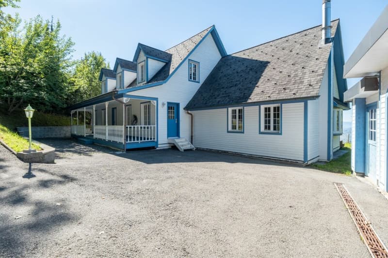 Villa individuelle de 8,5 pièces dans un environnement préservé (13)