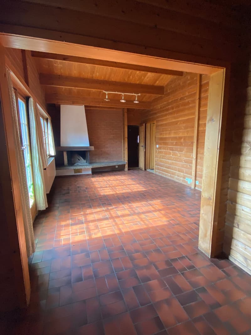 Grundstück mit Potenzial in ruhiger Lage von Hochwald (3)