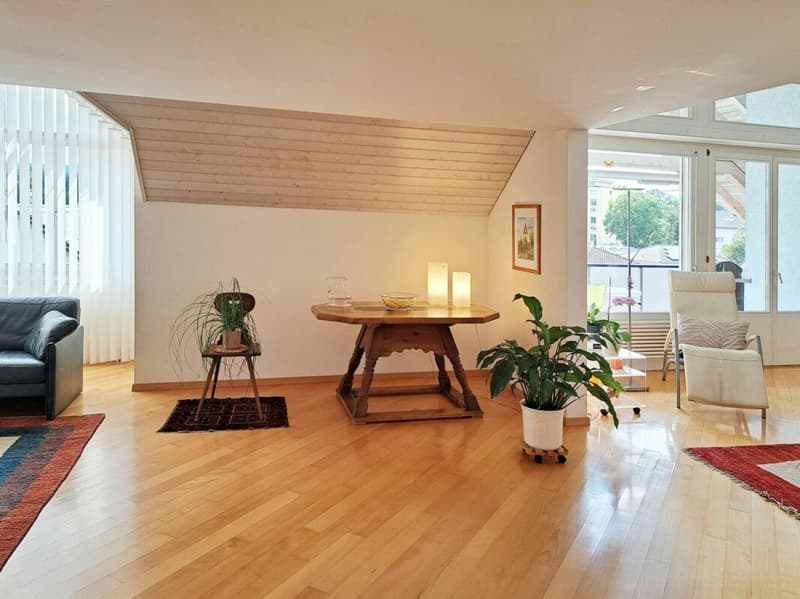 Wohnen mit Weitblick: 5.5-Zimmer Maisonette-Dachwohnung in Weinfelden (6)