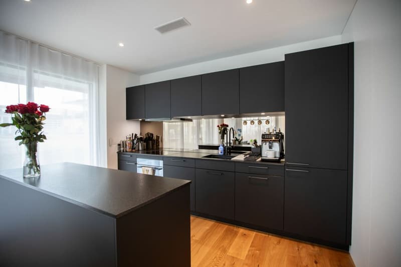 Parterrewohnung mit Sitzplatz und unmittelbare Seenähe (5)