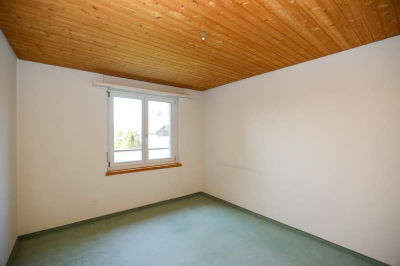 Grosszügige Dachwohnung mit sonniger Terrasse in Weinfelden (8)