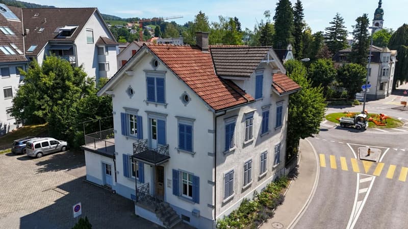 Geschäftshaus mit Büroräumen direkt am Bahnhof (1)