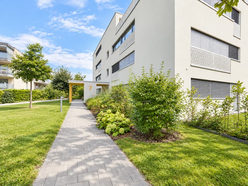 TOP MODERNE 5.5-ZIMMER-WOHNUNG MIT GROSSER TERRASSE UND WEITSICHT (12)