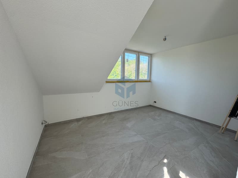 Stylish 5.5-room maisonette in Windisch (6)