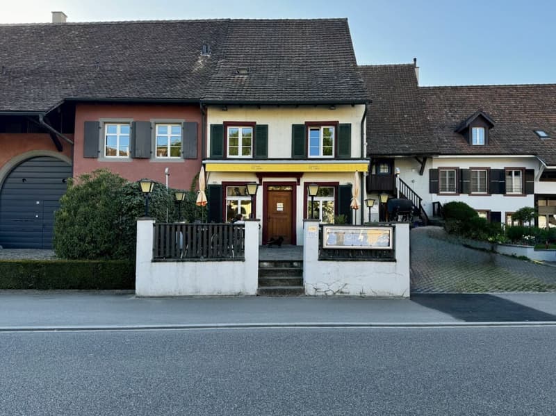 Charmantes Restaurant im historischen Zentrum von Muttenz (15)