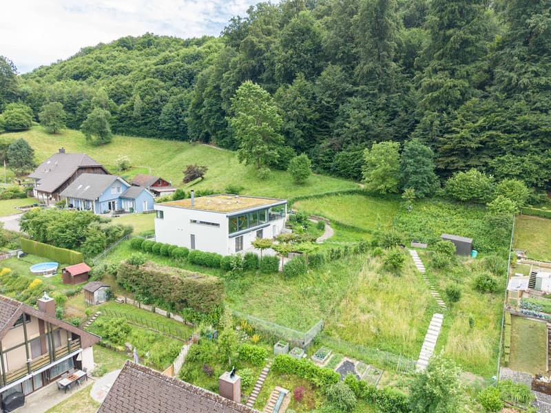Investitionschance mit Weitblick: Bauland mit attraktiver Bestandesliegenschaft (1)