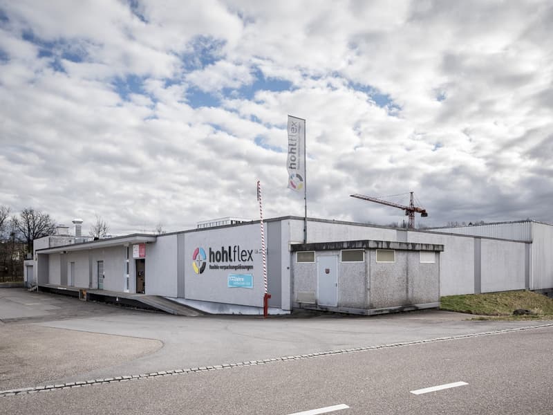 Fahren Sie direkt rein! 62 m² Top-Fläche in Abtwil SG zu vermieten (3)