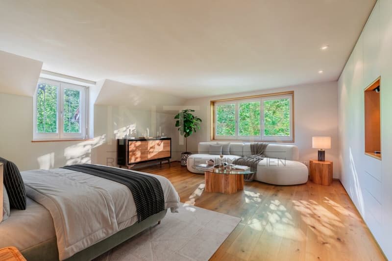 Stilvolles freistehendes 6.5-Zi-EFH mit 981 m² Grundstück, Seesicht und Entwicklungspotenzial in Oberrieden (13)